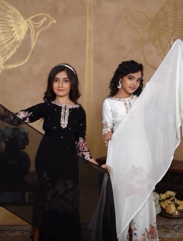 DESIGNER WEAR TRENDING  TOP OC 212 Chinon Kids clothing manufacturer in Delhi - wholesale export